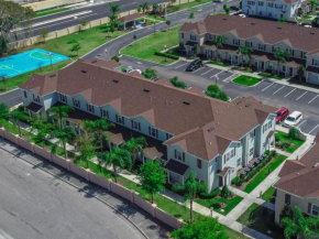 8923 Amazing Villa 4bd3bth Near Disney Parks